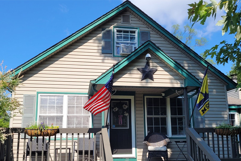 Michigan veteran Matt McMurray's home