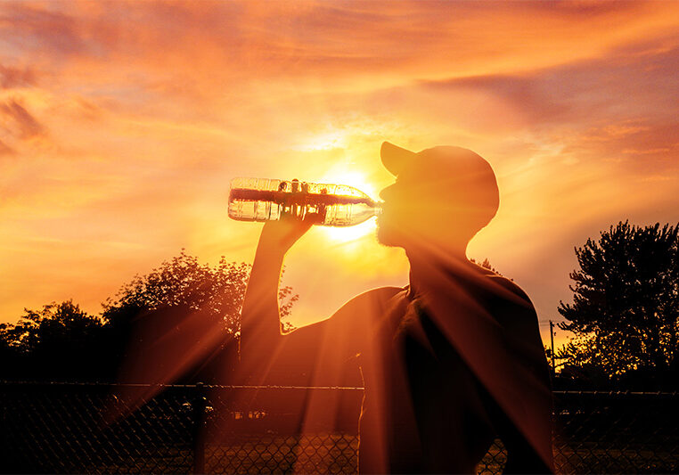 drinking water in heat