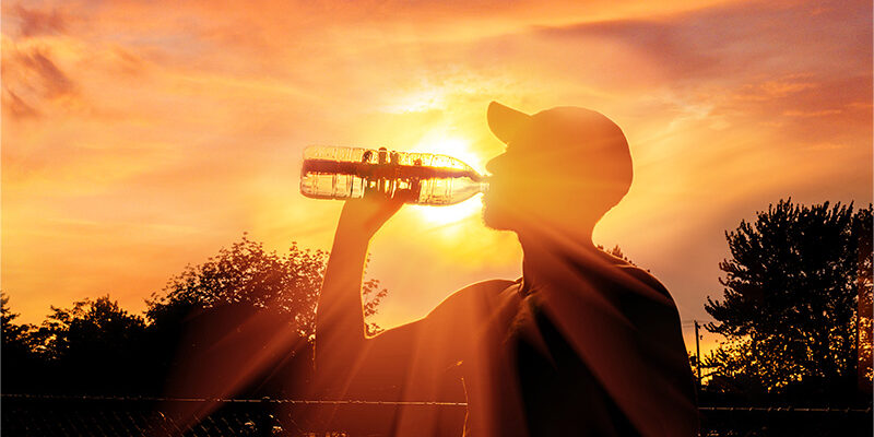 drinking water in heat