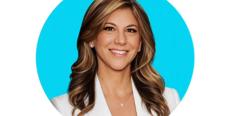Laura Butcaris